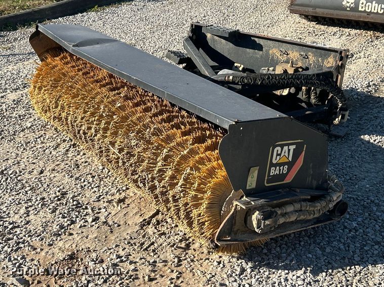 image for item ET6619 Caterpillar BA18 skid steer broom