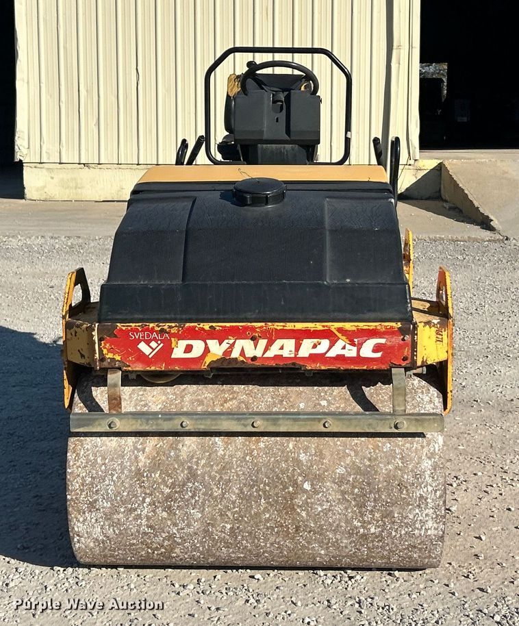 image for item ET6621 1998 Dynapac CC122 double drum vibratory roller
