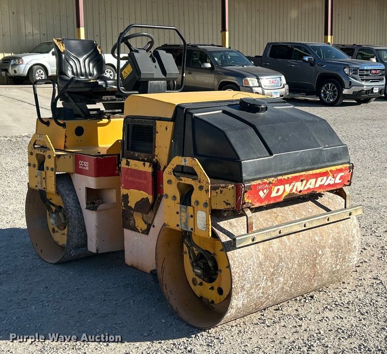 image for item ET6621 1998 Dynapac CC122 double drum vibratory roller