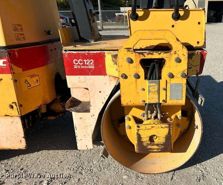 image for item ET6621 1998 Dynapac CC122 double drum vibratory roller