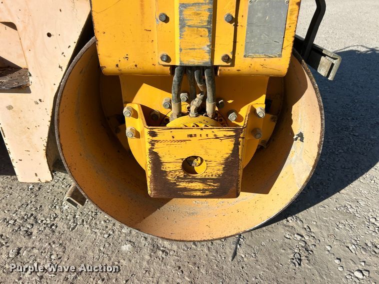 image for item ET6621 1998 Dynapac CC122 double drum vibratory roller