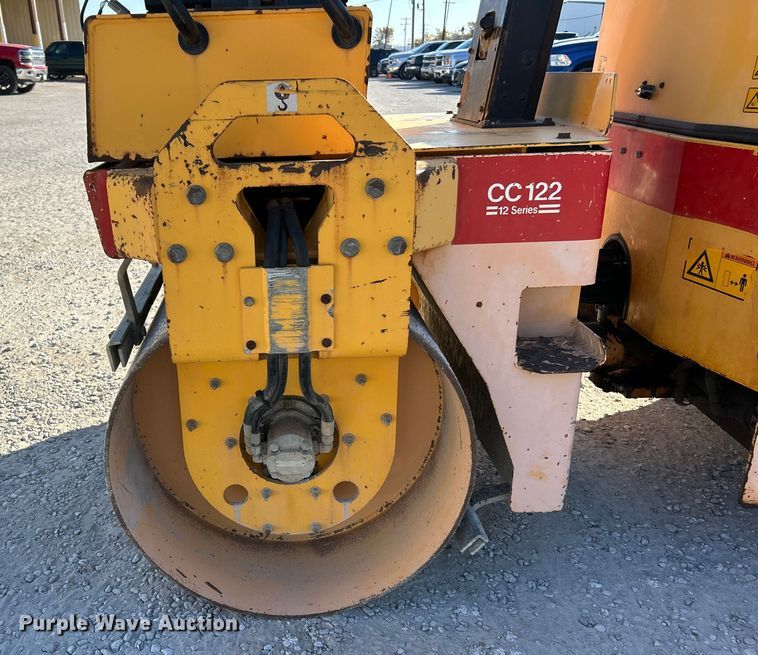 image for item ET6621 1998 Dynapac CC122 double drum vibratory roller