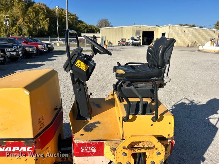 image for item ET6621 1998 Dynapac CC122 double drum vibratory roller