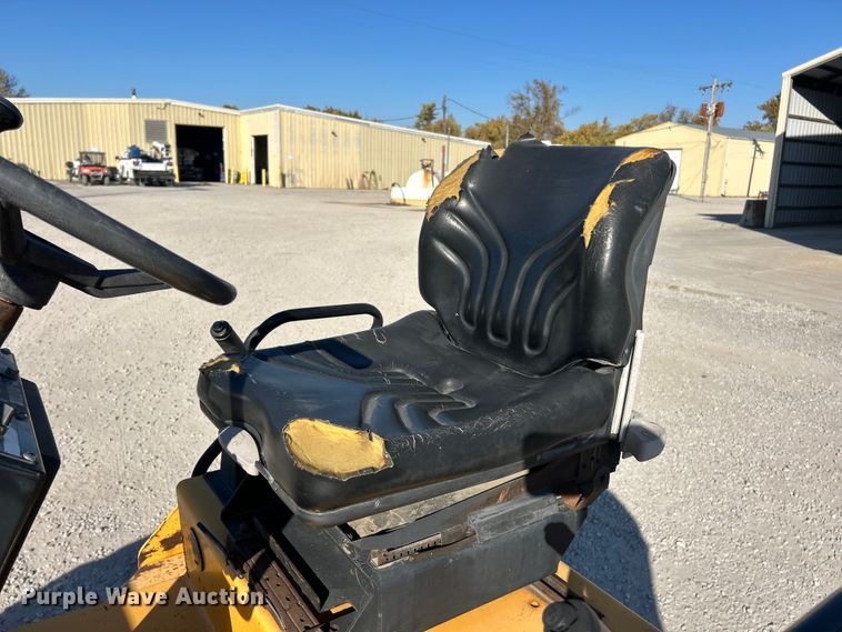 image for item ET6621 1998 Dynapac CC122 double drum vibratory roller