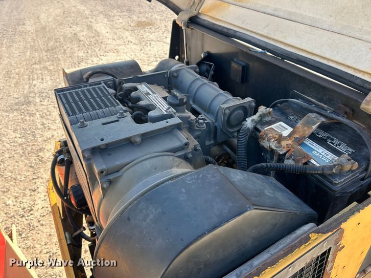 image for item ET6621 1998 Dynapac CC122 double drum vibratory roller