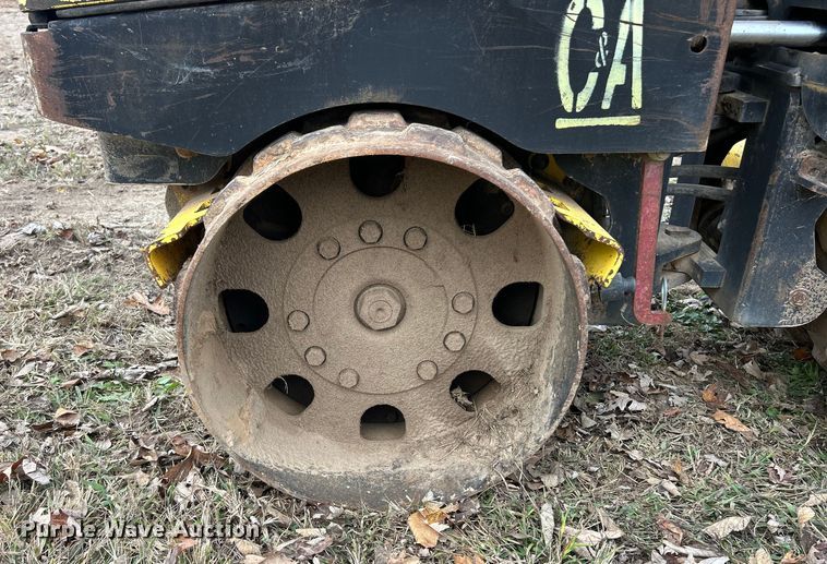 image for item ET6636 2005 Wacker Neuson RT82-SC trench compactor