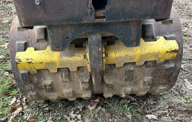 image for item ET6636 2005 Wacker Neuson RT82-SC trench compactor
