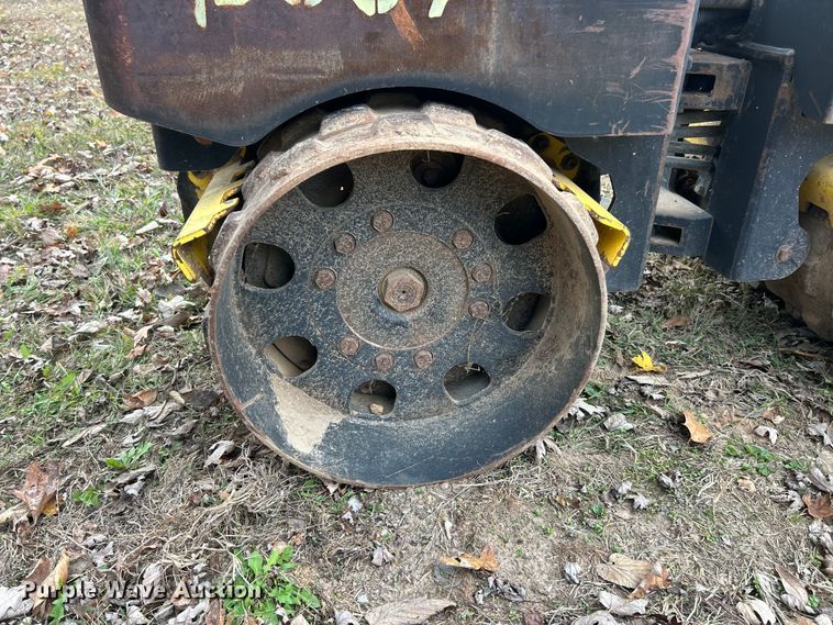 image for item ET6636 2005 Wacker Neuson RT82-SC trench compactor