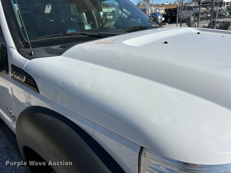 image for item ET6644 2011 Ford F550 Super Duty XL bucket truck