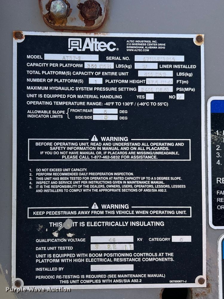 image for item ET6644 2011 Ford F550 Super Duty XL bucket truck