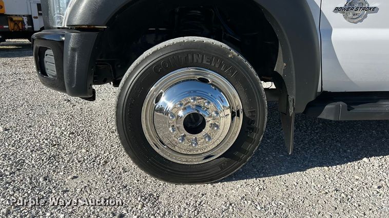 image for item ET6644 2011 Ford F550 Super Duty XL bucket truck