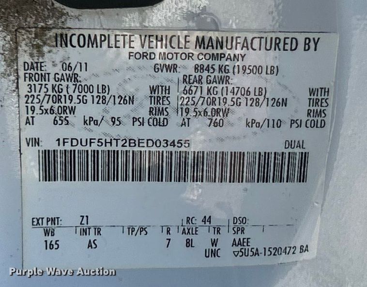 image for item ET6644 2011 Ford F550 Super Duty XL bucket truck