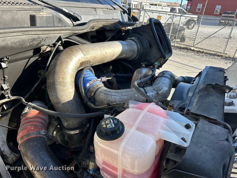 image for item ET6646 2007 International 8600 SBA semi truck