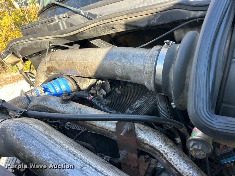 image for item ET6646 2007 International 8600 SBA semi truck