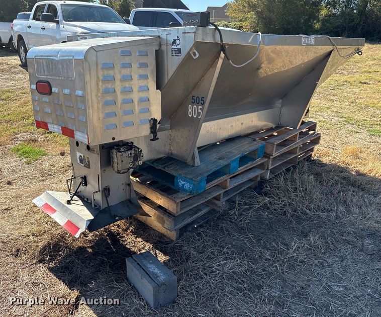 image for item ET7233 2006 Hinkler 505 spreader