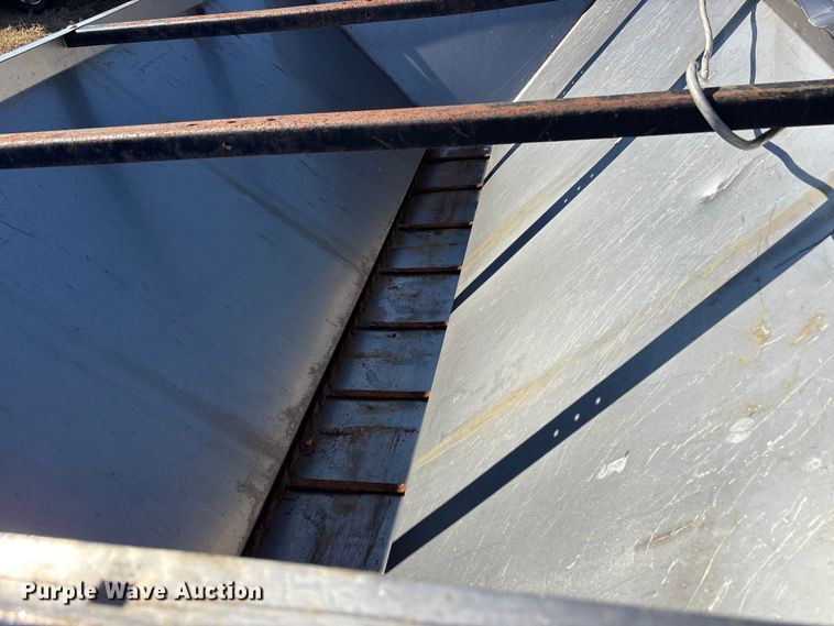 image for item ET7233 2006 Hinkler 505 spreader