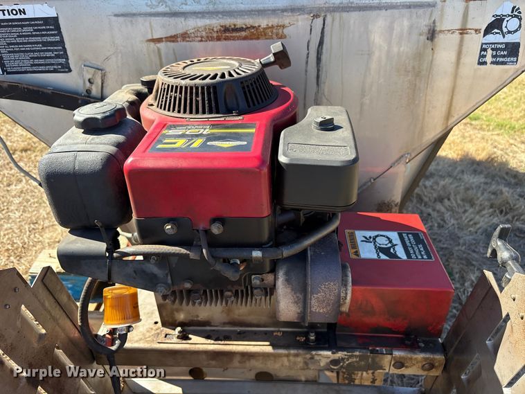 image for item ET7233 2006 Hinkler 505 spreader