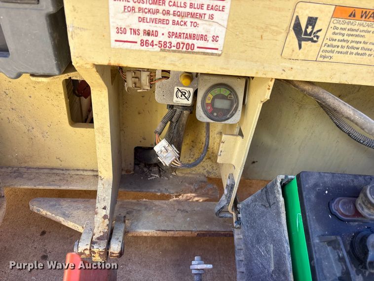 image for item ET7283 2009 JLG 2630ES scissor lift