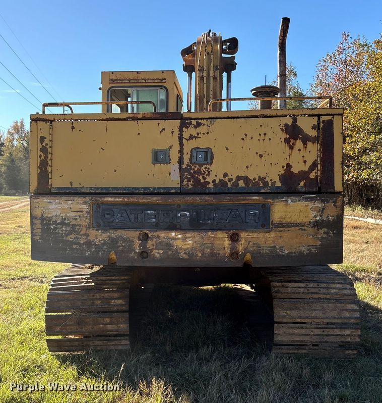 image for item ET7284 1981 Caterpillar 215 excavator