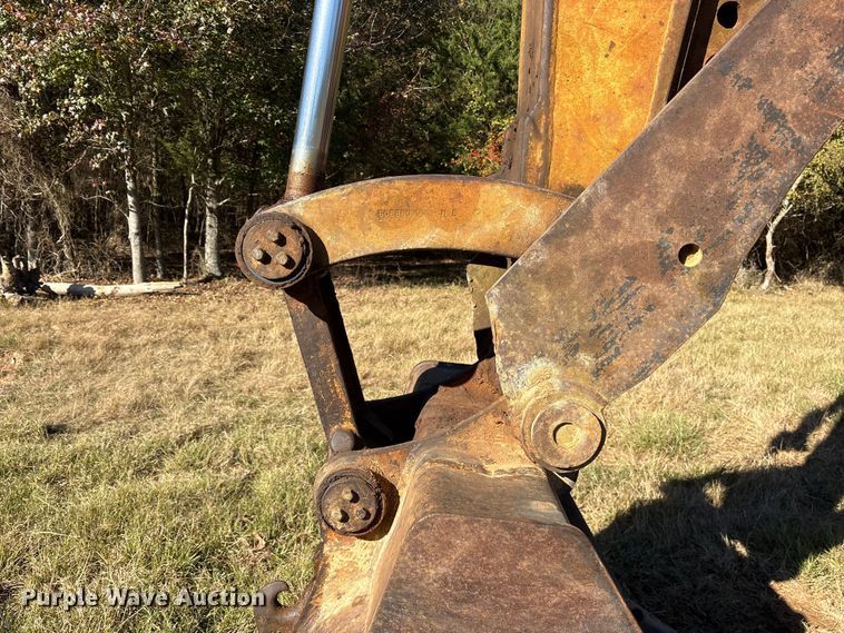 image for item ET7284 1981 Caterpillar 215 excavator