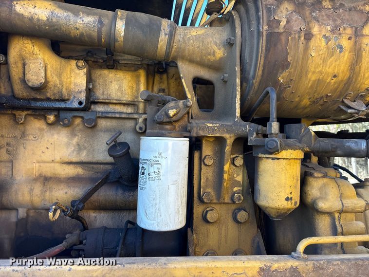 image for item ET7284 1981 Caterpillar 215 excavator