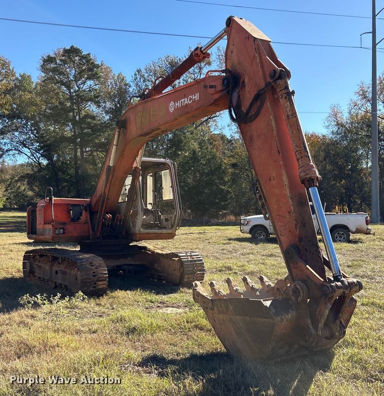 image for item ET7285 1994 Hitachi EX150 excavator