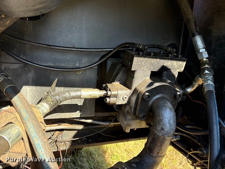 image for item ET7285 1994 Hitachi EX150 excavator