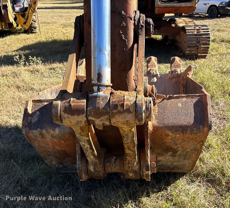 image for item ET7285 1994 Hitachi EX150 excavator