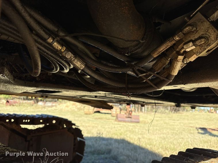 image for item ET7285 1994 Hitachi EX150 excavator