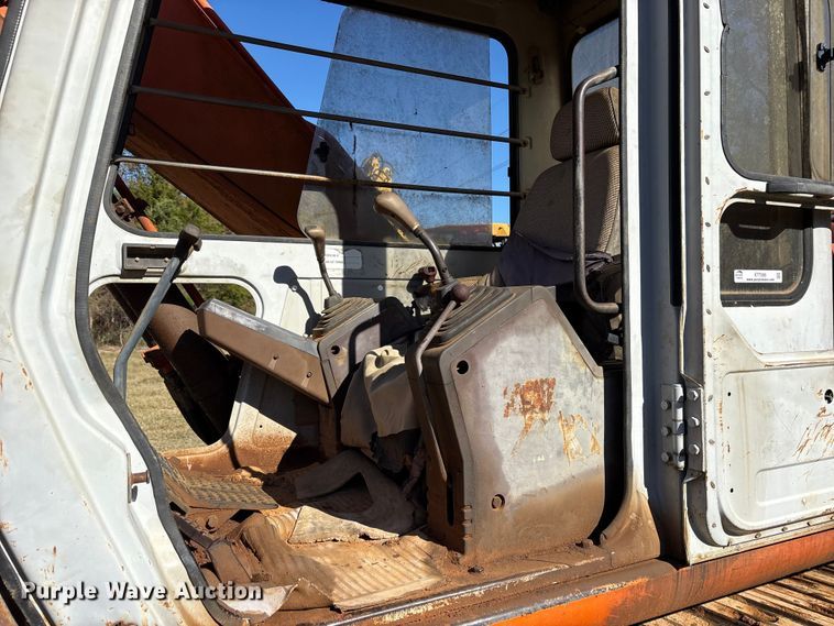 image for item ET7285 1994 Hitachi EX150 excavator