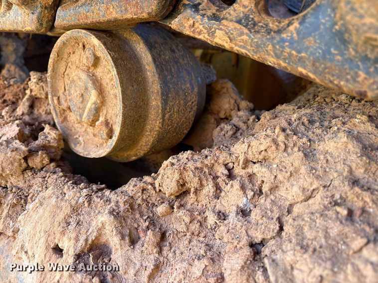 image for item ET7285 1994 Hitachi EX150 excavator