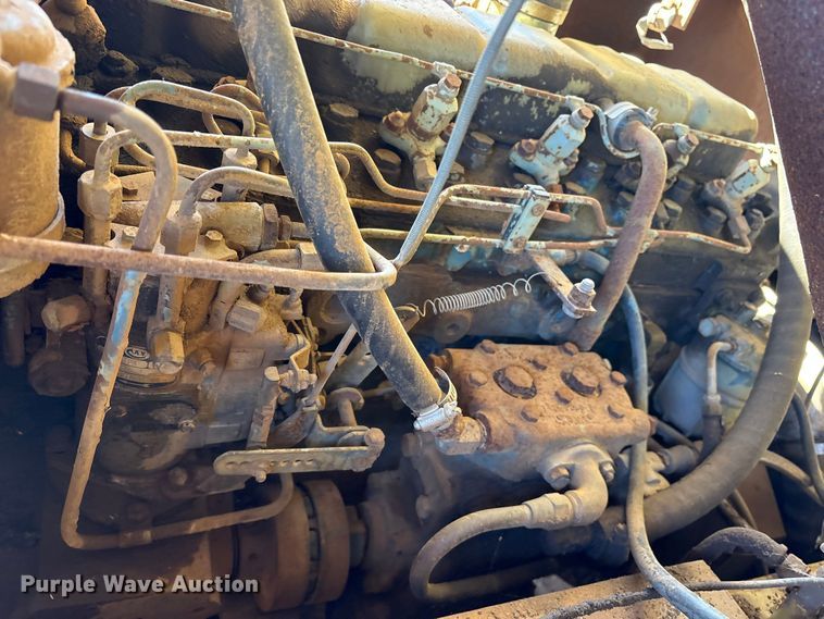 image for item ET7286 1979 Clark Y300 forklift