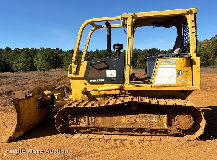 image for item ET7287 2006 Komatsu D39PX-21 dozer