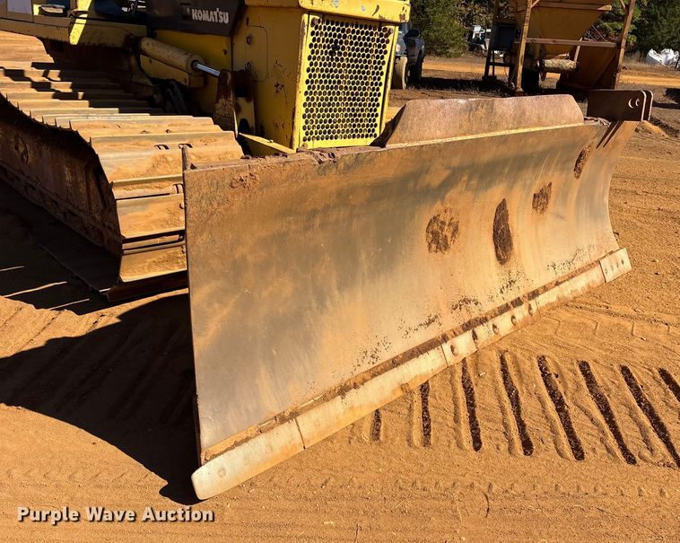 image for item ET7287 2006 Komatsu D39PX-21 dozer