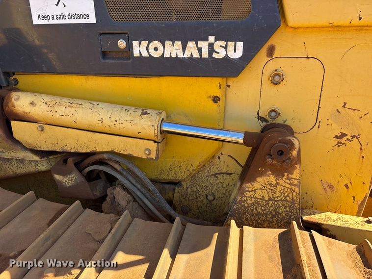image for item ET7287 2006 Komatsu D39PX-21 dozer