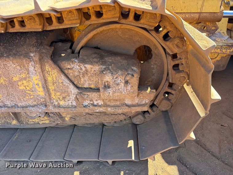 image for item ET7287 2006 Komatsu D39PX-21 dozer