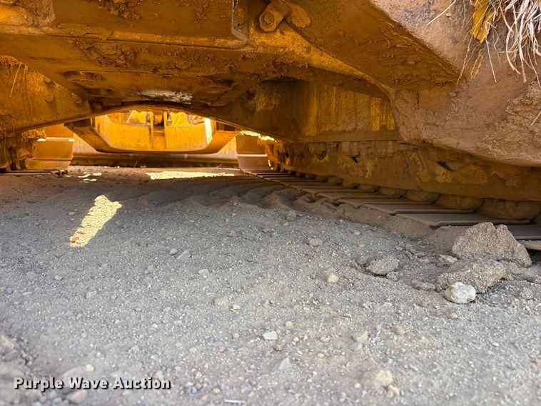 image for item ET7287 2006 Komatsu D39PX-21 dozer