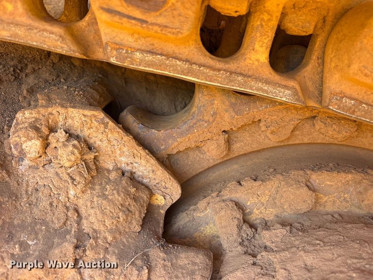 image for item ET7287 2006 Komatsu D39PX-21 dozer