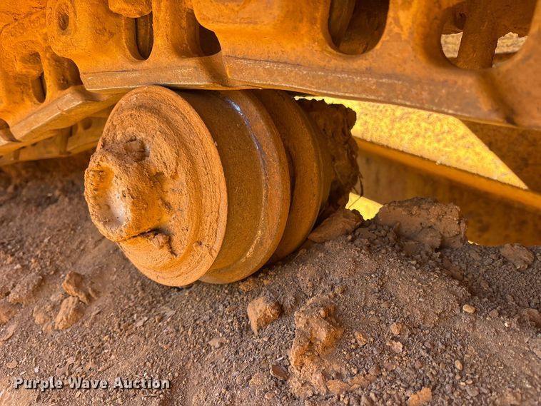 image for item ET7287 2006 Komatsu D39PX-21 dozer