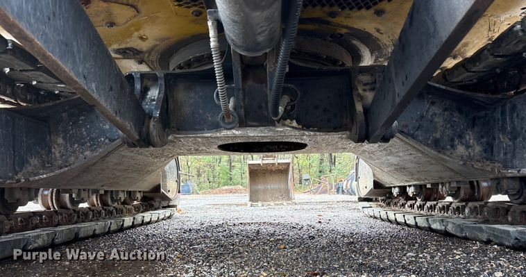 image for item ET7322 2012 Komatsu PC88MR-8 mini excavator