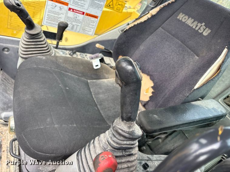 image for item ET7322 2012 Komatsu PC88MR-8 mini excavator