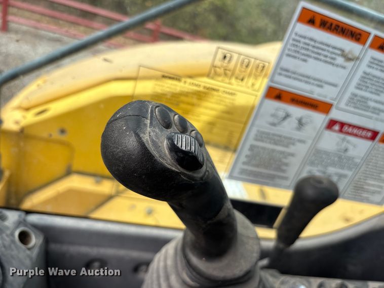 image for item ET7322 2012 Komatsu PC88MR-8 mini excavator