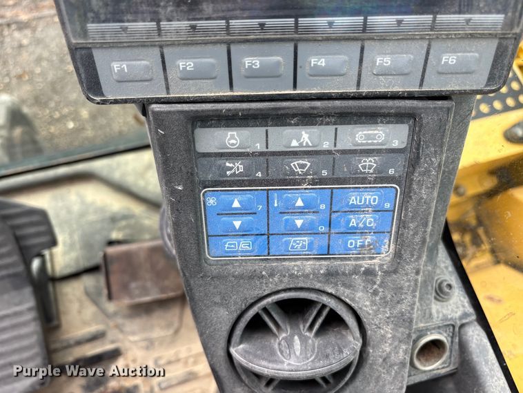 image for item ET7322 2012 Komatsu PC88MR-8 mini excavator