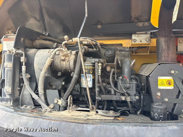 image for item ET7322 2012 Komatsu PC88MR-8 mini excavator