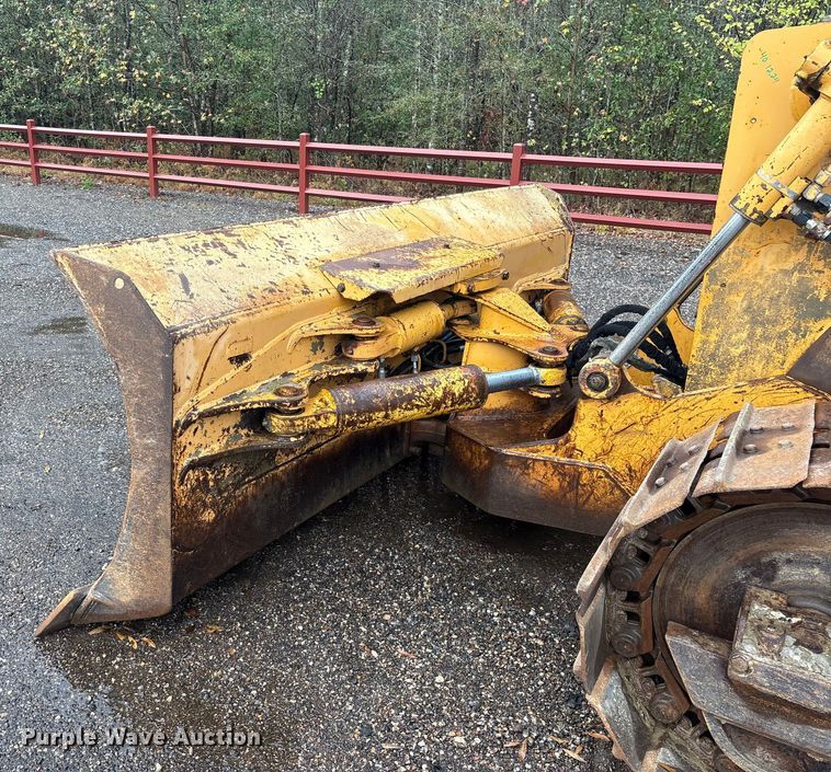 image for item ET7323 1997 Case 1150G dozer
