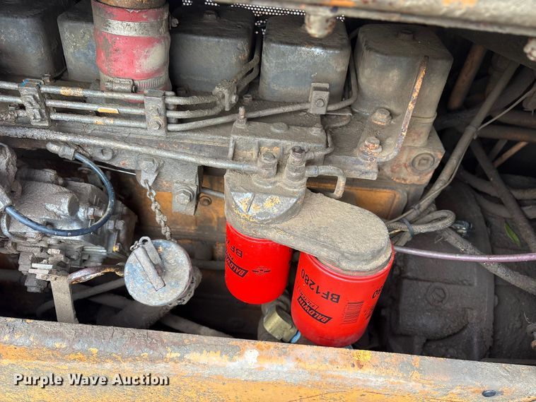 image for item ET7323 1997 Case 1150G dozer