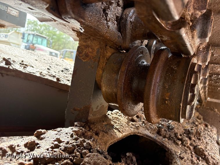 image for item ET7324 2006 Volvo EC240BLC excavator