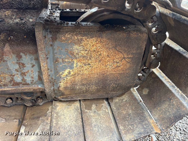 image for item ET7325 2006 Volvo EC240BLC excavator