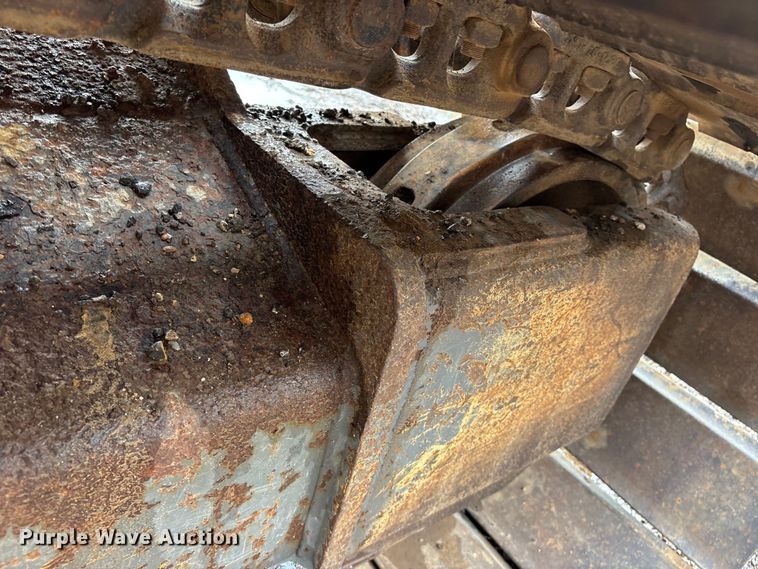 image for item ET7325 2006 Volvo EC240BLC excavator