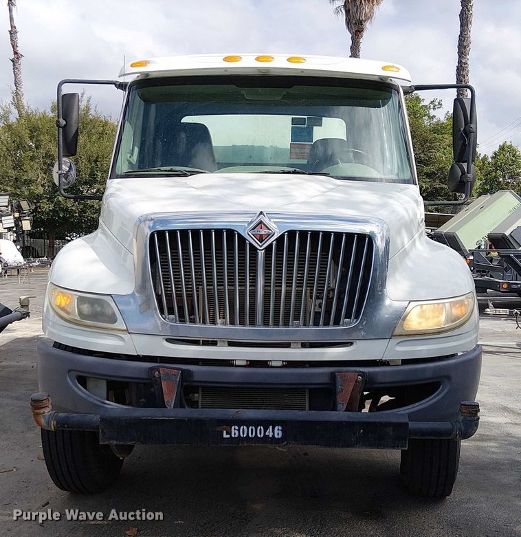 image for item EU2515 2015 International MA025 water truck